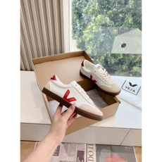 Veja Shoes